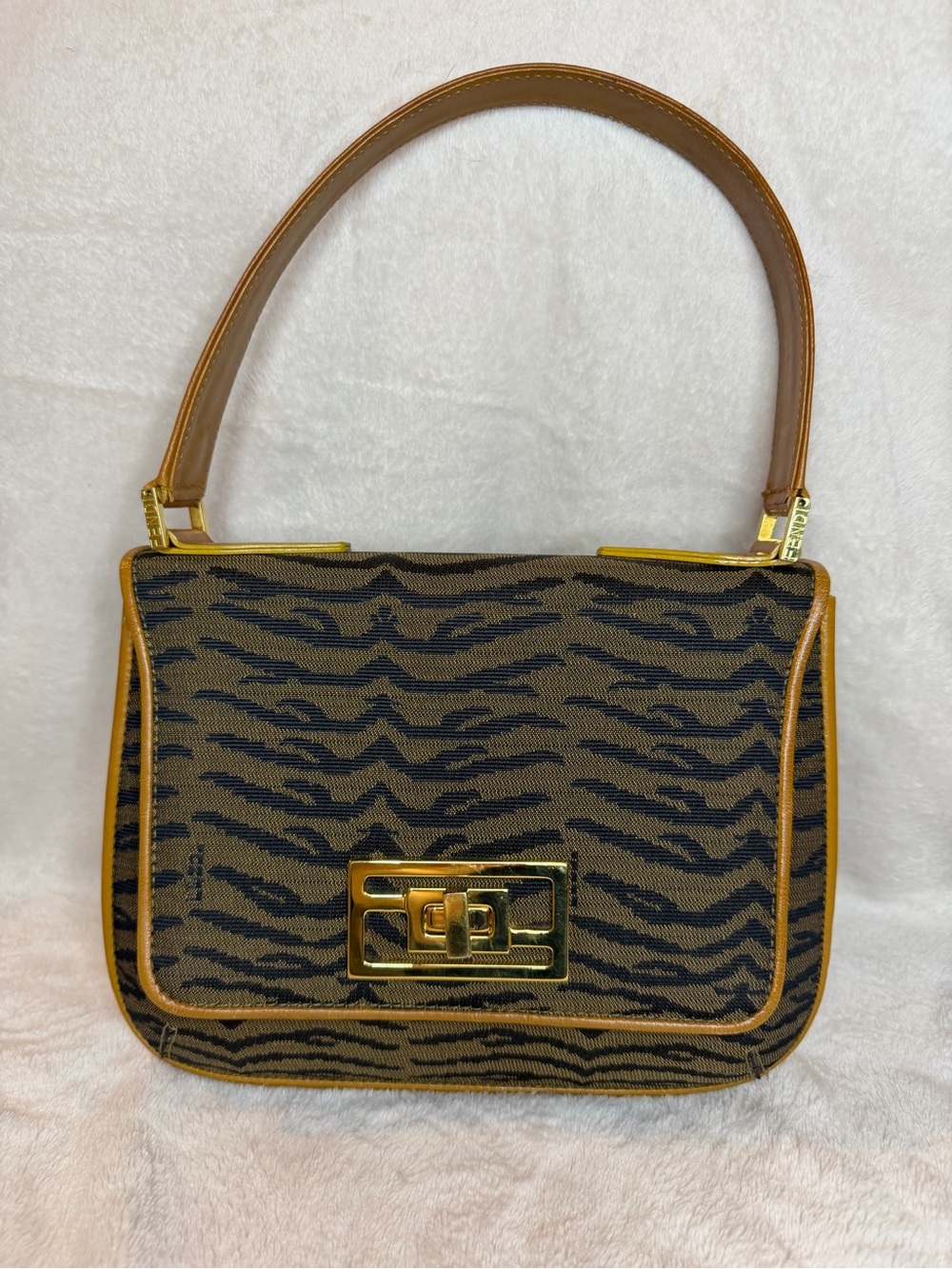 Vintage Fendi S.A.S. Tobacco Tiger Print Jacquard Top Handle Bag – Made in Italy